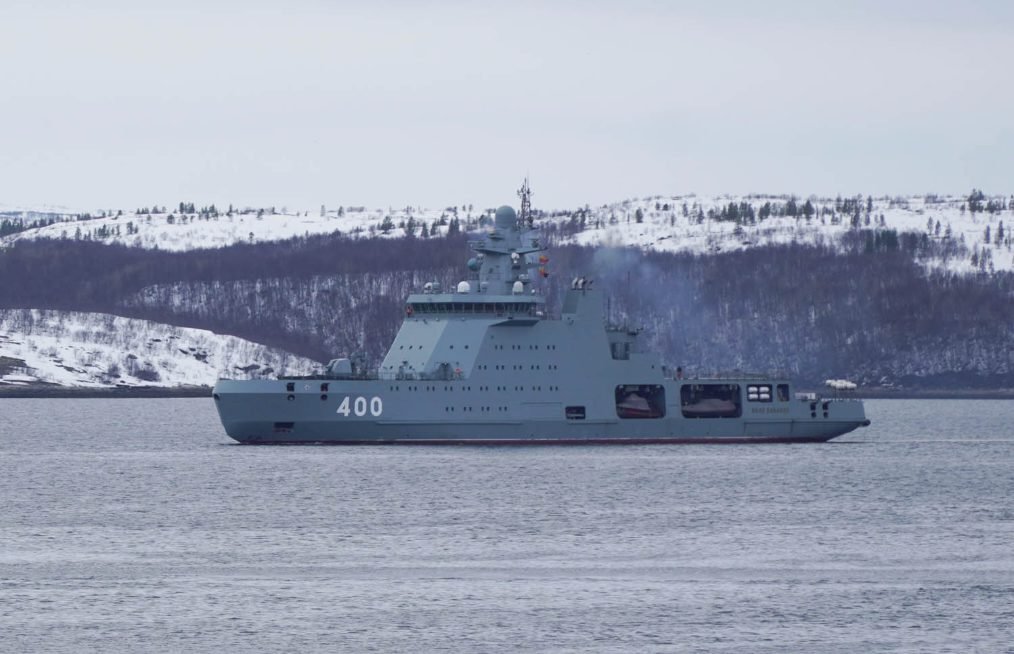 Russian Combat Icebreaker Ivan Papanin Barents Sea 2026